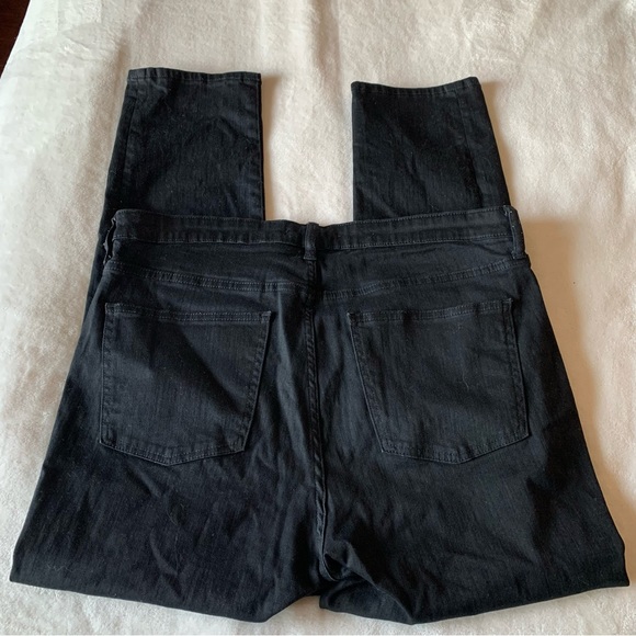 Uniqlo Men’s Black Straight Jeans Waist Sz 34 - Picture 5 of 6